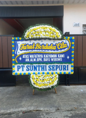 Papan Bunga Duka di Simpang Haru